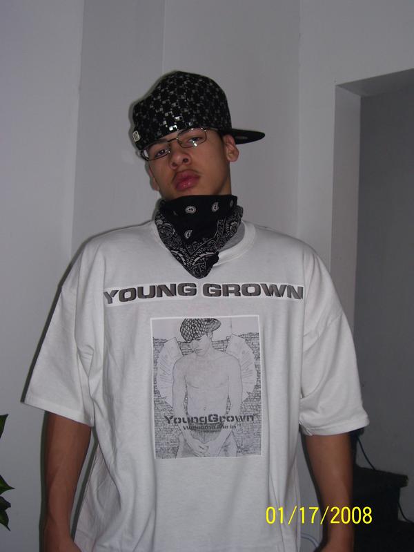 http://indiemusicpeople.com/uploads2/99341_3_17_2008_2_46_17_AM_-_drefacee.jpg