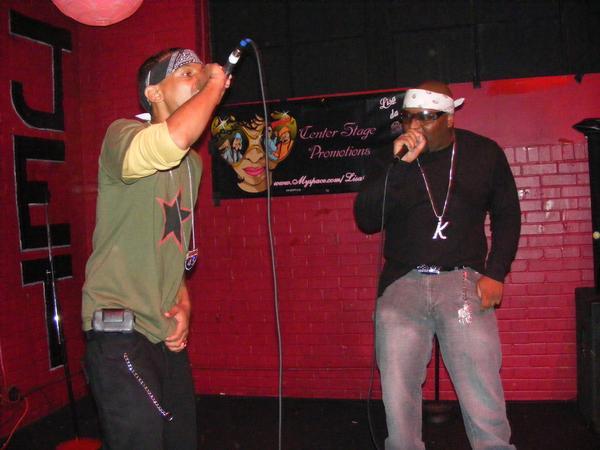 http://indiemusicpeople.com/uploads2/The_Mob_Boyz_-_The_Mob_Boyz_Jet_Lounge.jpg